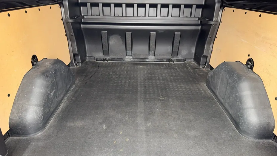 FORD Transit Custom Transit Custom 320 L2H1 Sport (bryg.)