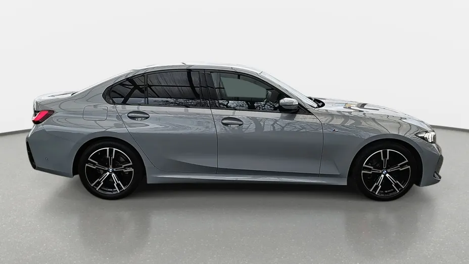 BMW Seria 3 318i M Sport aut