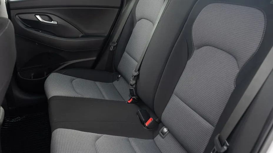 HYUNDAI i30 i30 1.0 T-GDI Modern