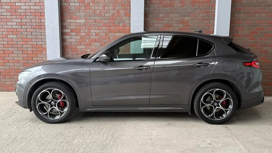 ALFA ROMEO Stelvio Stelvio 2.0 Turbo Veloce Q4 aut