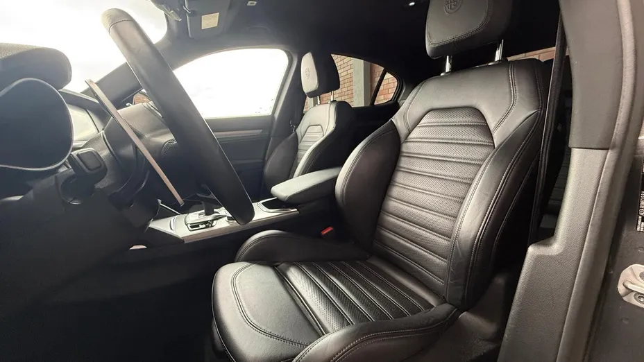 ALFA ROMEO Stelvio Stelvio 2.0 Turbo Veloce Q4 aut