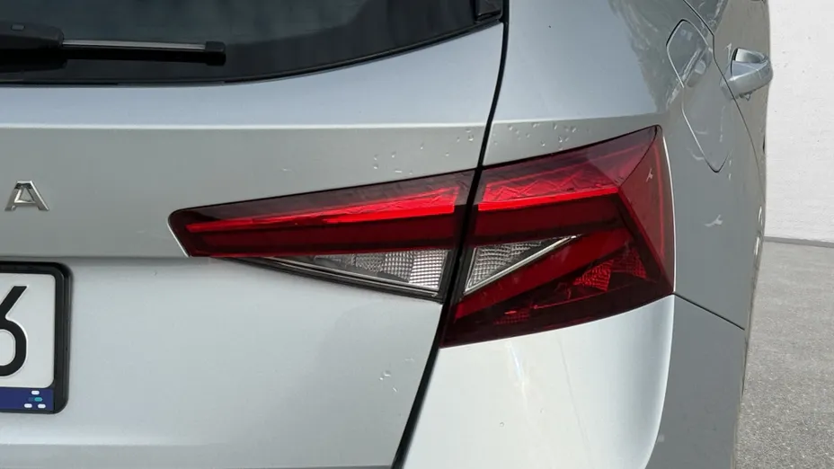 SKODA Fabia Fabia 1.0 TSI Ambition