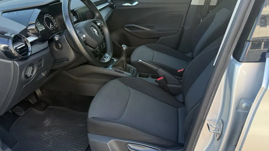 SKODA Fabia Fabia 1.0 TSI Ambition
