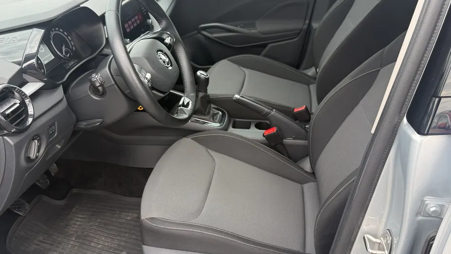 SKODA Fabia Fabia 1.0 TSI Ambition