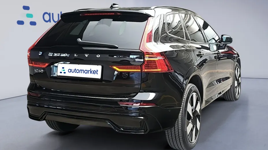 VOLVO XC60 XC60 T8 Plug-In Hybrid AWD Ultimate Dark aut