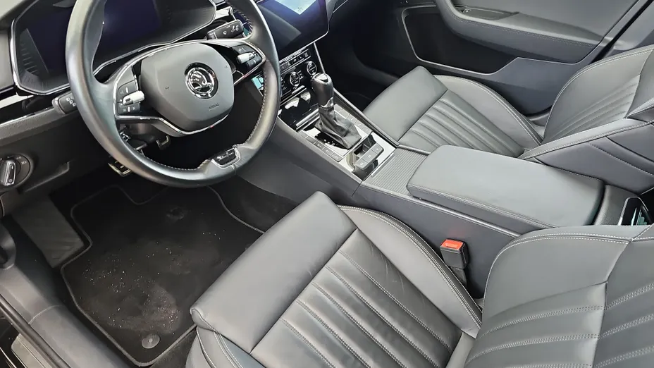 SKODA Superb Superb 2.0 TSI L&K DSG