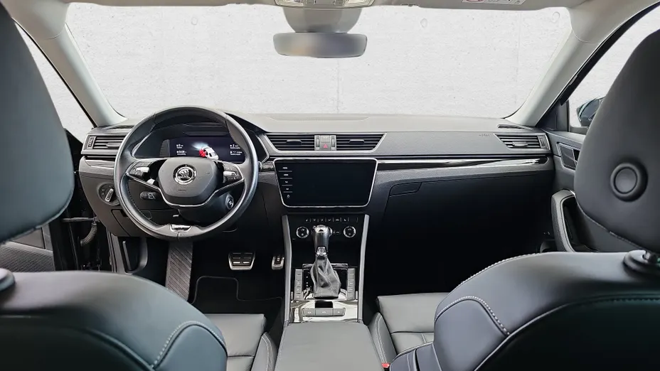 SKODA Superb Superb 2.0 TSI L&K DSG