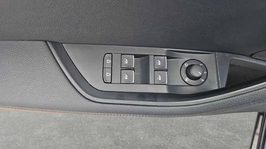 SKODA Superb Superb 2.0 TSI L&K DSG