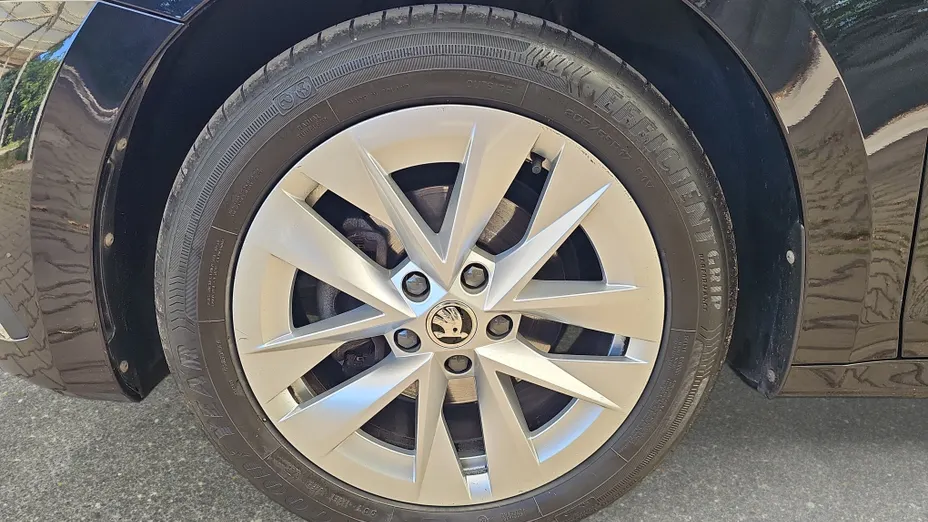 SKODA Octavia Octavia 1.5 TSI e-Tec Ambition DSG