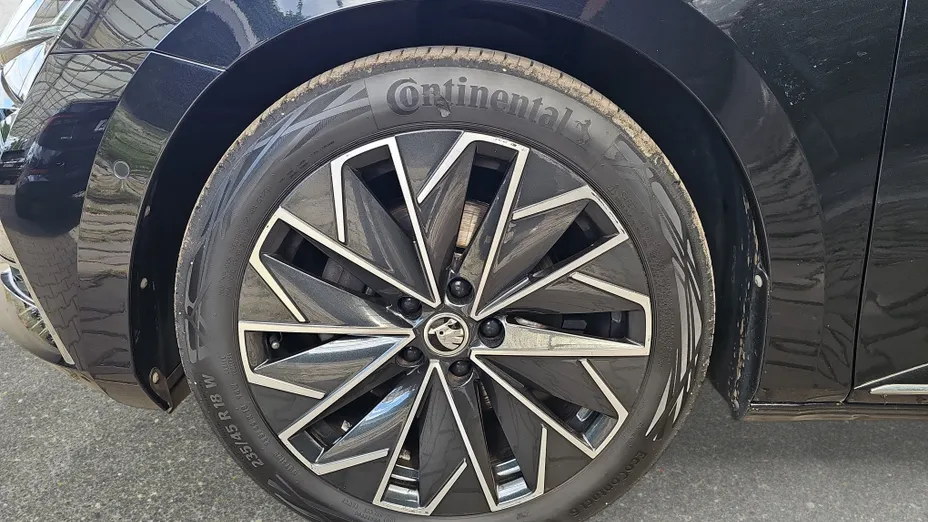 SKODA Superb Superb 2.0 TSI L&K DSG