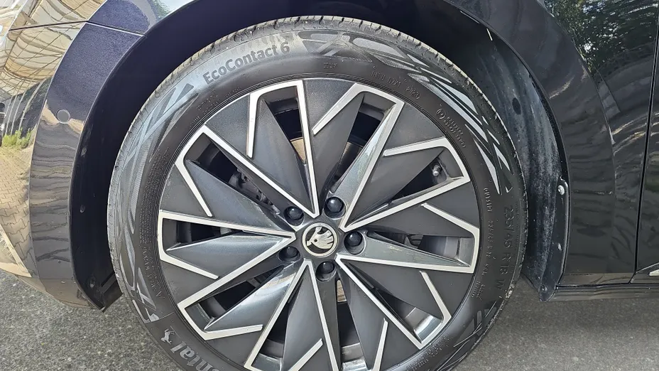 SKODA Superb Superb 2.0 TSI L&K DSG