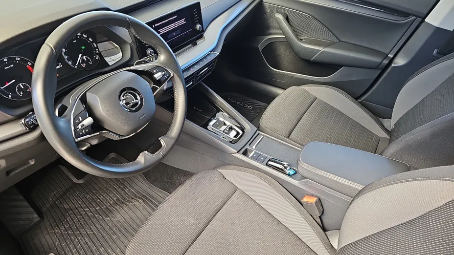 SKODA Octavia Octavia 1.5 TSI e-Tec Ambition DSG