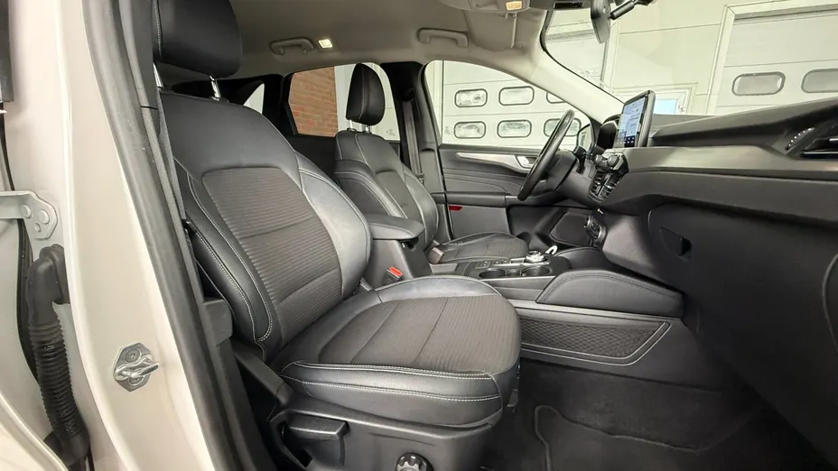 FORD Kuga Kuga 2.5 FHEV FWD Titanium X