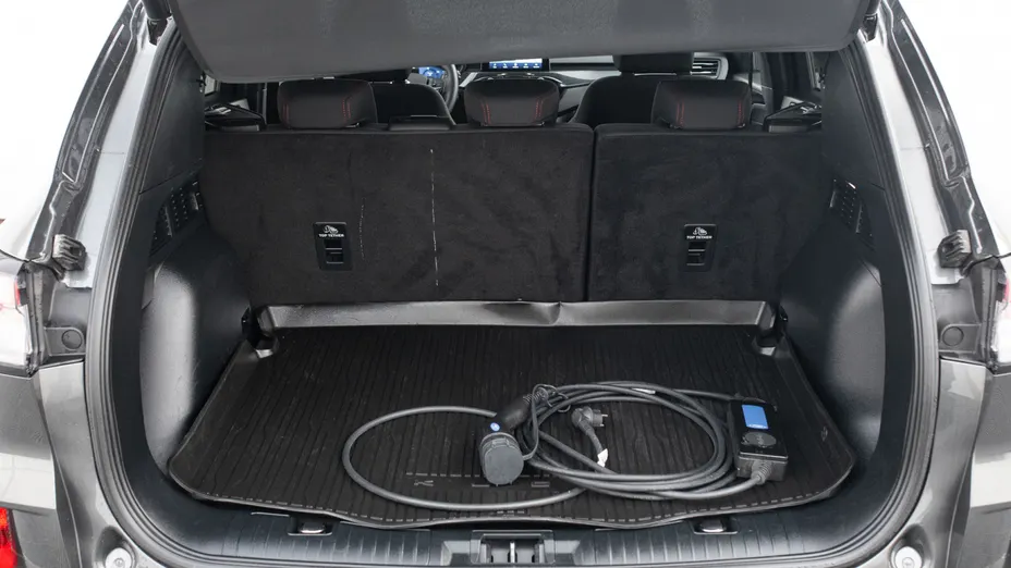 FORD Kuga Kuga 2.5P PHEV FWD ST-Line