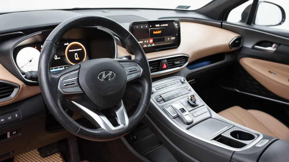 HYUNDAI Santa Fe Santa Fe 2.2 CRDi Platinum 4WD DCT