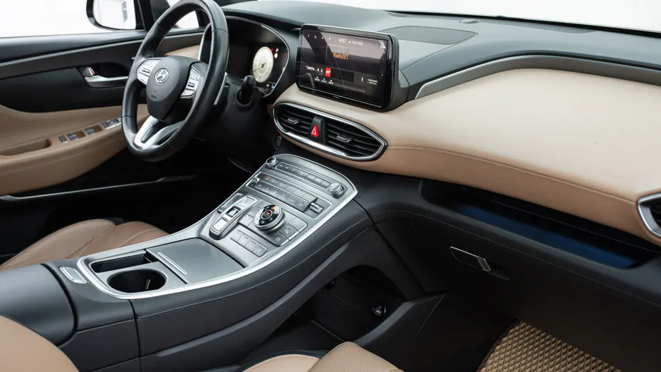 HYUNDAI Santa Fe Santa Fe 2.2 CRDi Platinum 4WD DCT