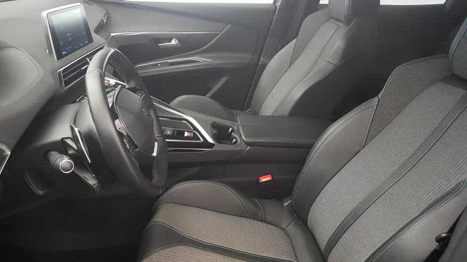 PEUGEOT 3008 3008 1.2 PureTech Allure Pack S&S EAT8