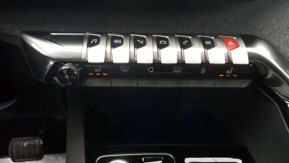 PEUGEOT 3008 3008 1.2 PureTech Allure Pack S&S EAT8