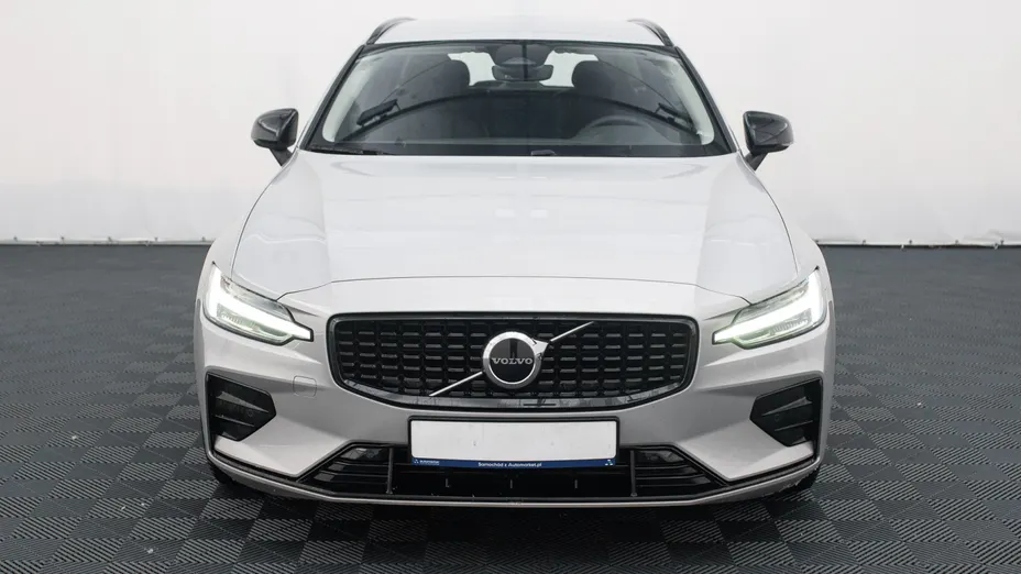 VOLVO V60 V60 B4 B Plus Dark aut
