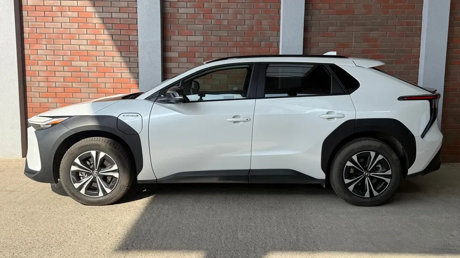 TOYOTA bZ4X bZ4X 71.4kWh Prestige