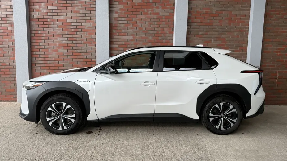 TOYOTA bZ4X bZ4X 71.4kWh Prestige