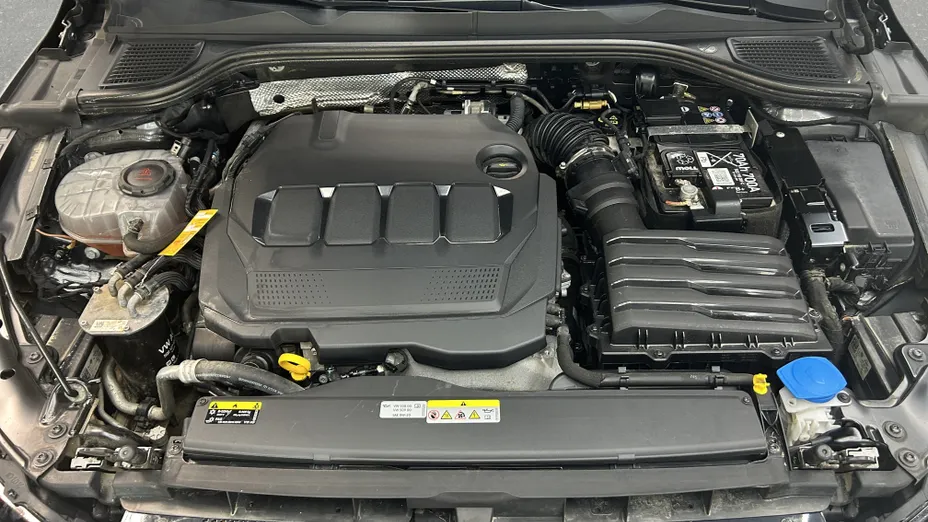 VOLKSWAGEN Golf Golf VIII 2.0 TDI Life