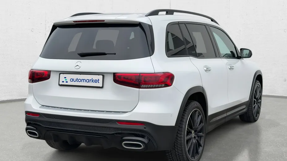 MERCEDES-BENZ GLB GLB 250 4-Matic AMG Line 8G-DCT