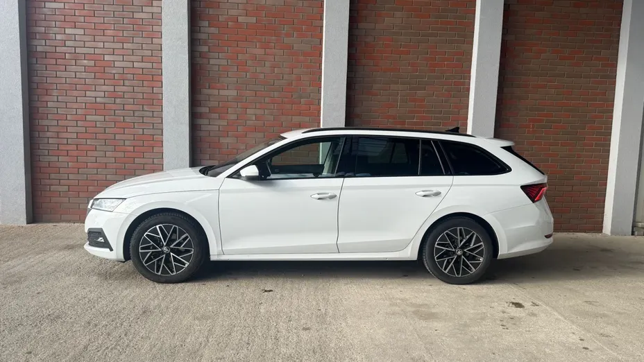 SKODA Octavia Octavia 1.5 TSI e-Tec Ambition DSG