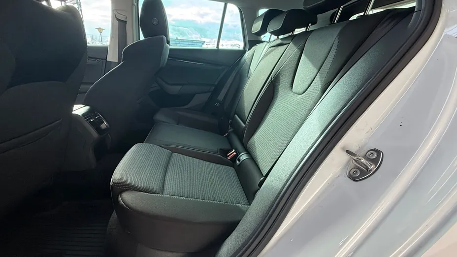 SKODA Octavia Octavia 1.5 TSI e-Tec Ambition DSG