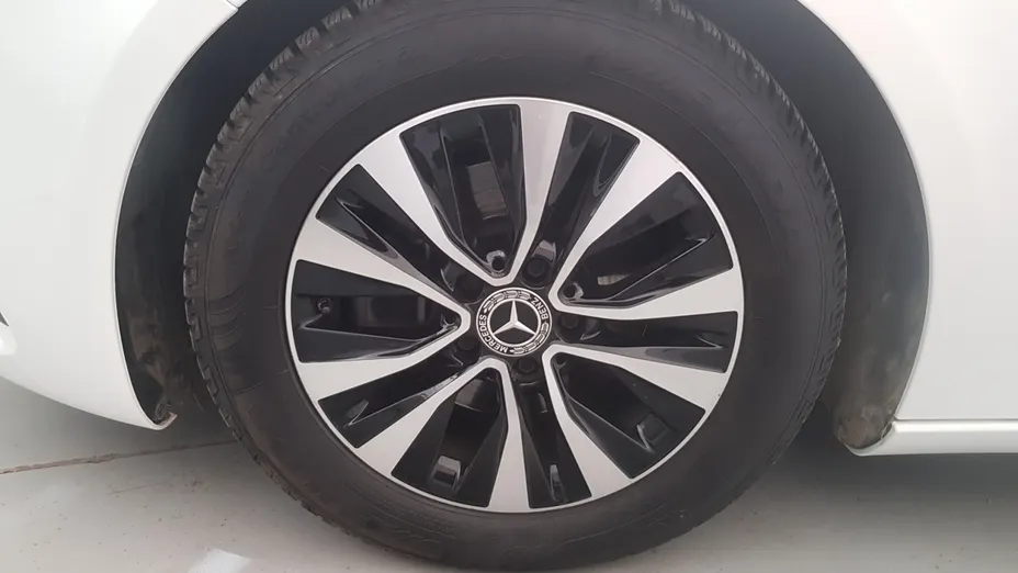 MERCEDES-BENZ A Klasa A 180 Style 7G-DCT