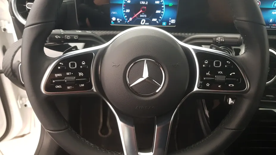 MERCEDES-BENZ A Klasa A 180 Style 7G-DCT