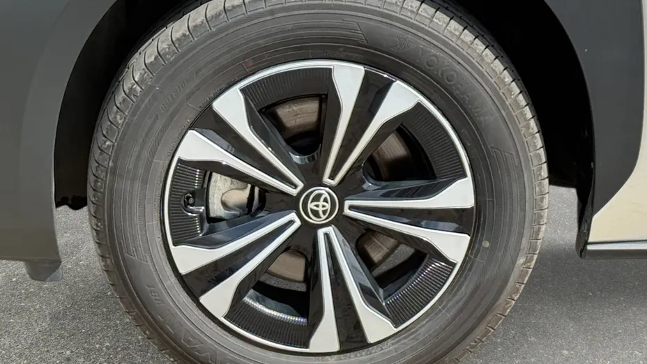 TOYOTA bZ4X bZ4X 71.4kWh Prestige