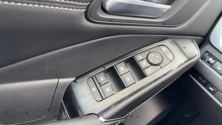 NISSAN Qashqai Qashqai 1.3 DIG-T mHEV N-Connecta Xtronic