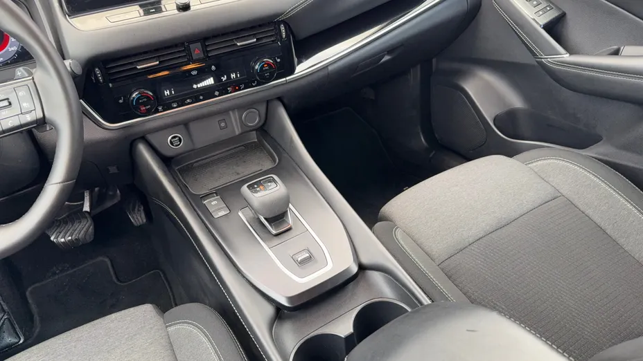 NISSAN Qashqai Qashqai 1.3 DIG-T mHEV N-Connecta Xtronic