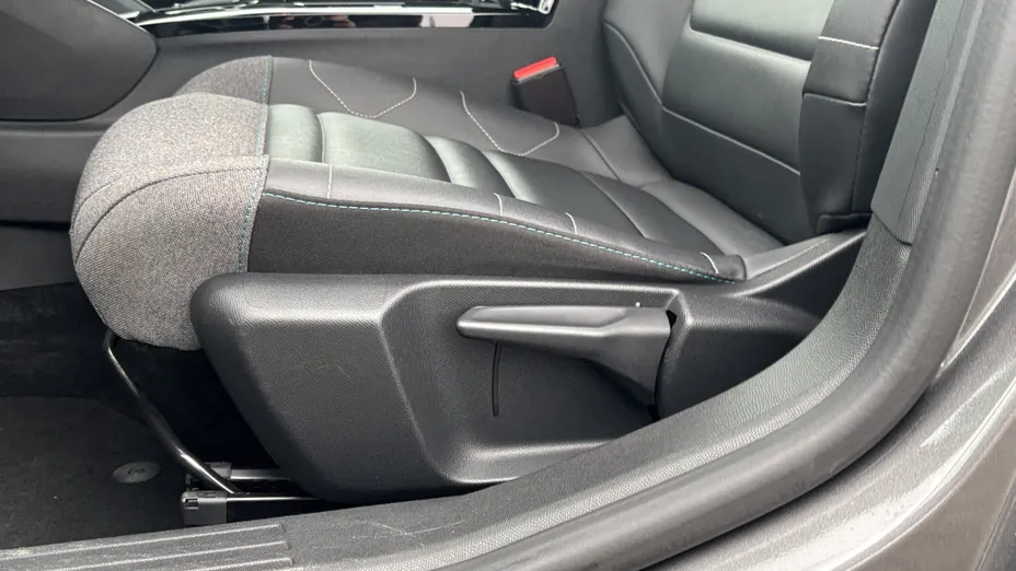 CITROEN C4 C4 1.2 PureTech Shine S&S EAT8