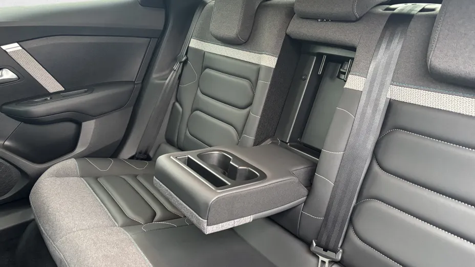 CITROEN C4 C4 1.2 PureTech Shine S&S EAT8