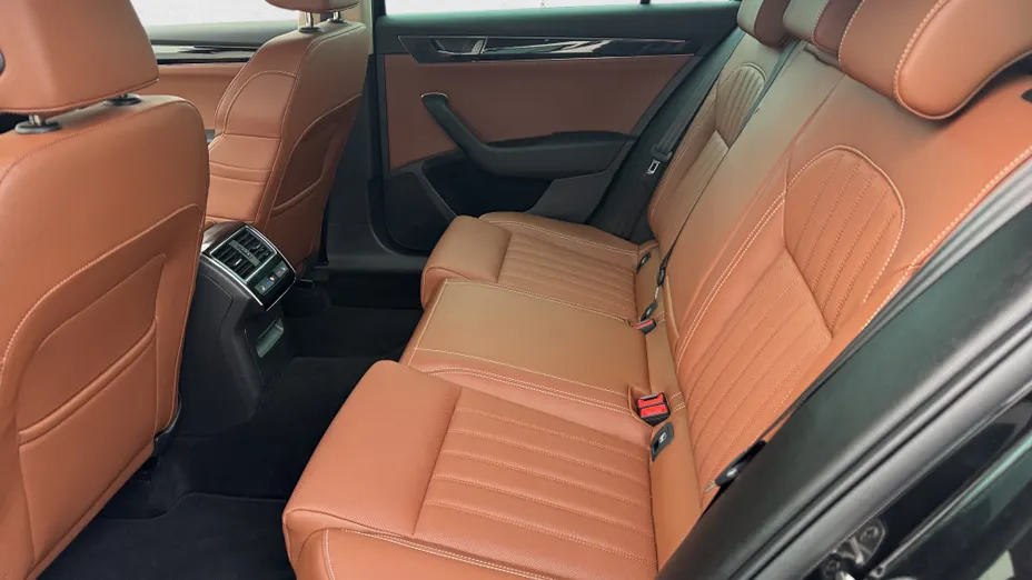 SKODA Superb Superb 2.0 TDI SCR 4x4 L&K DSG