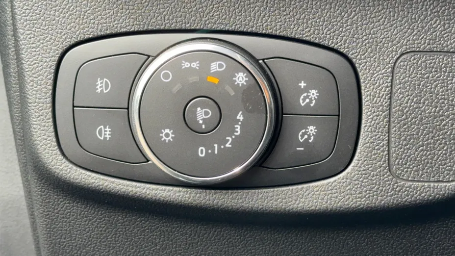 FORD Focus Focus 1.0 EcoBoost mHEV Active X aut