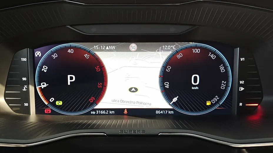 SKODA Superb Superb 2.0 TDI SCR Style DSG