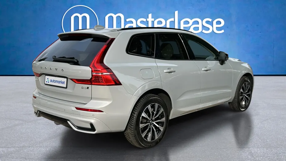 VOLVO XC60 XC60 B5 B AWD Plus Dark aut