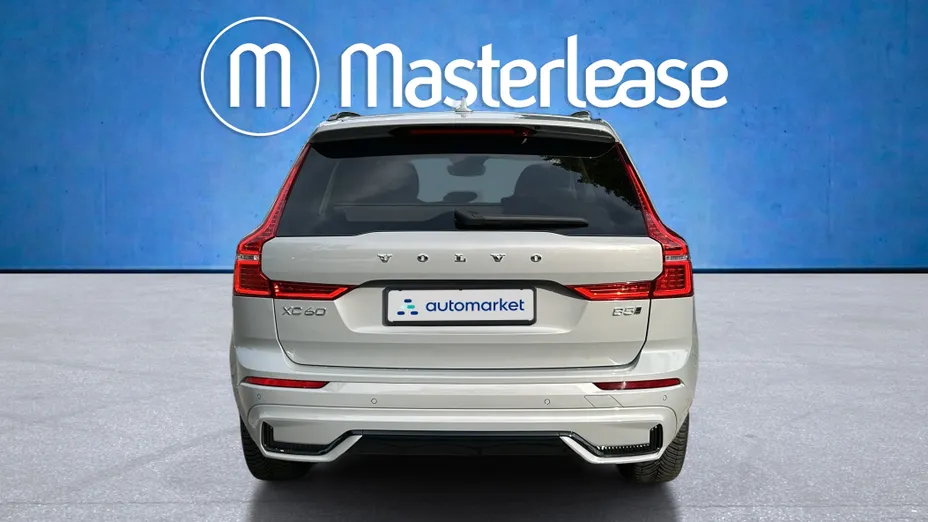 VOLVO XC60 XC60 B5 B AWD Plus Dark aut