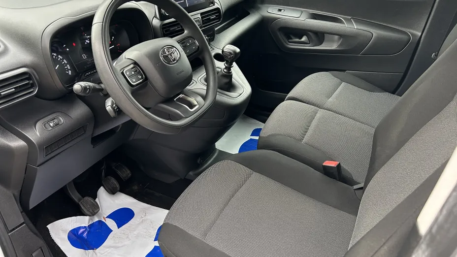 TOYOTA Proace City Proace City 1.5 D-4D Standard 2,0t Active