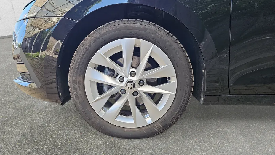 SKODA Octavia Octavia 1.5 TSI e-Tec Ambition DSG