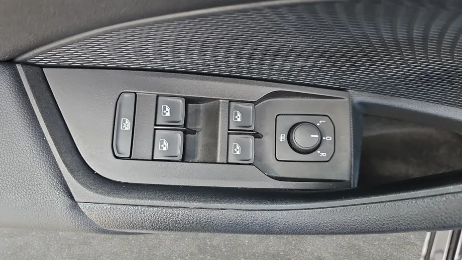 SKODA Octavia Octavia 1.5 TSI e-Tec Ambition DSG