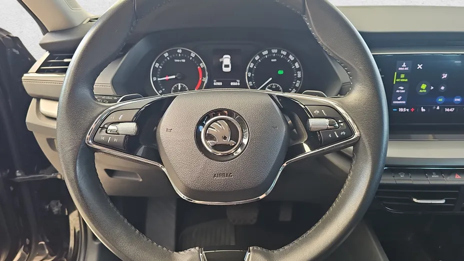 SKODA Octavia Octavia 1.5 TSI e-Tec Ambition DSG