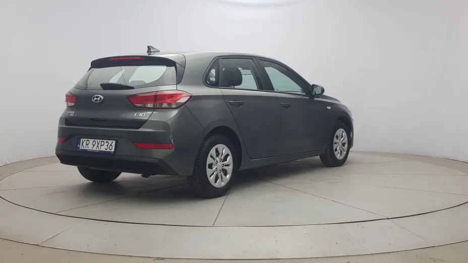 HYUNDAI i30 i30 1.5 DPI Classic +
