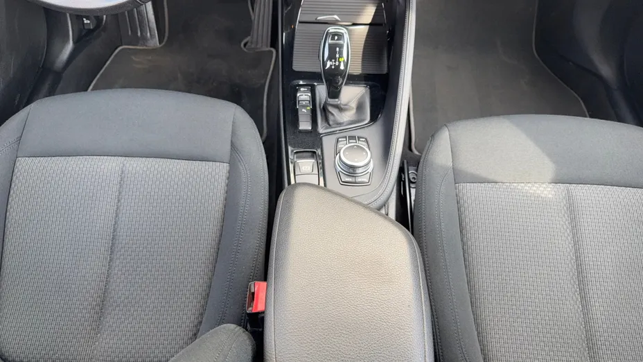 BMW X2 X2 sDrive18i Advantage aut