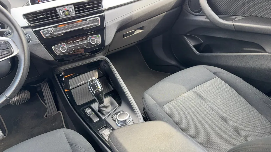 BMW X2 X2 sDrive18i Advantage aut