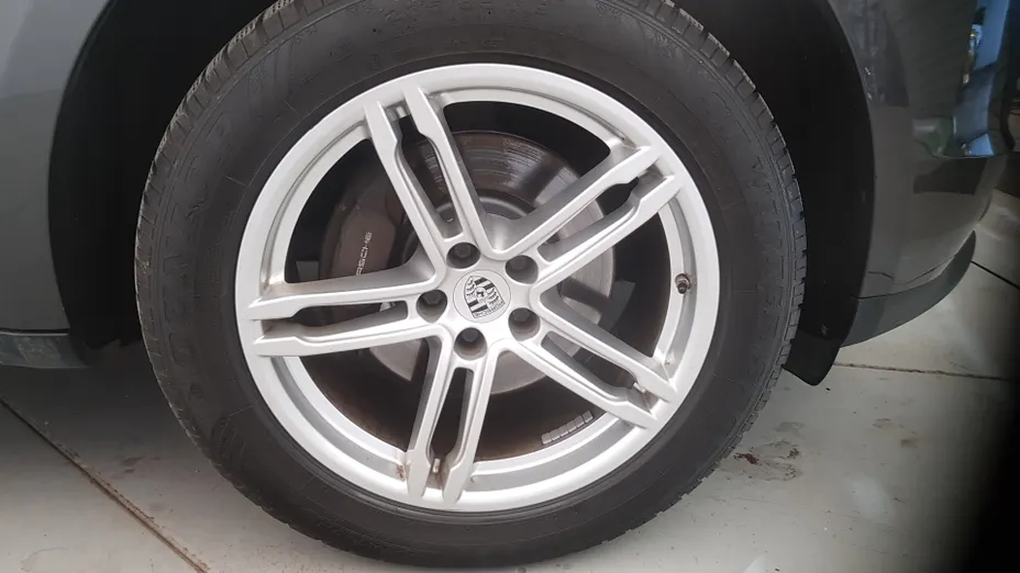 PORSCHE Macan Macan