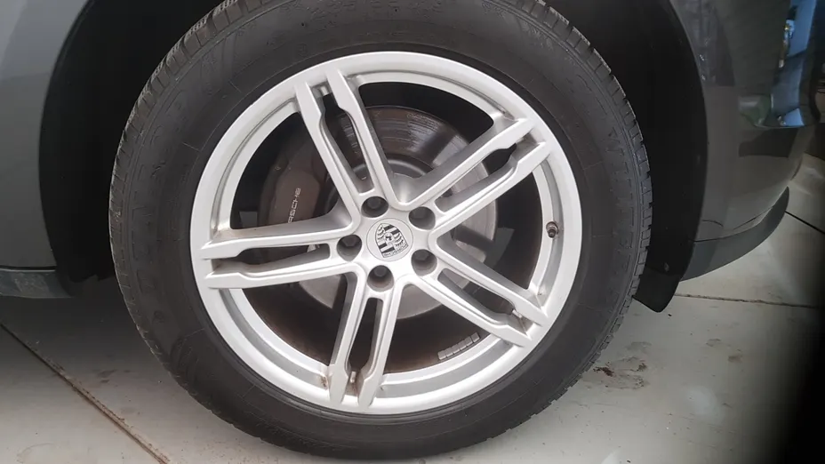 PORSCHE Macan Macan